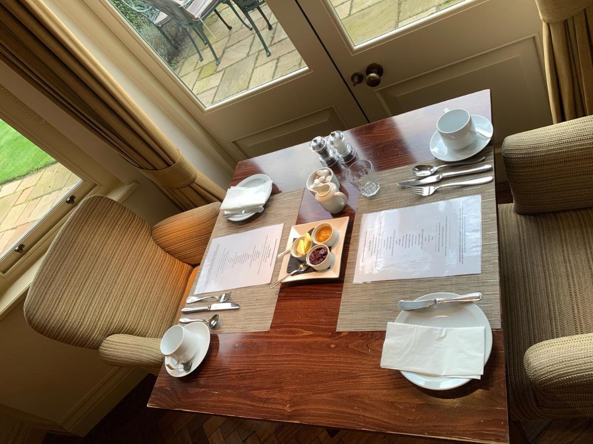 Collingwood Arms Hotel Cornhill on Tweed المظهر الخارجي الصورة
